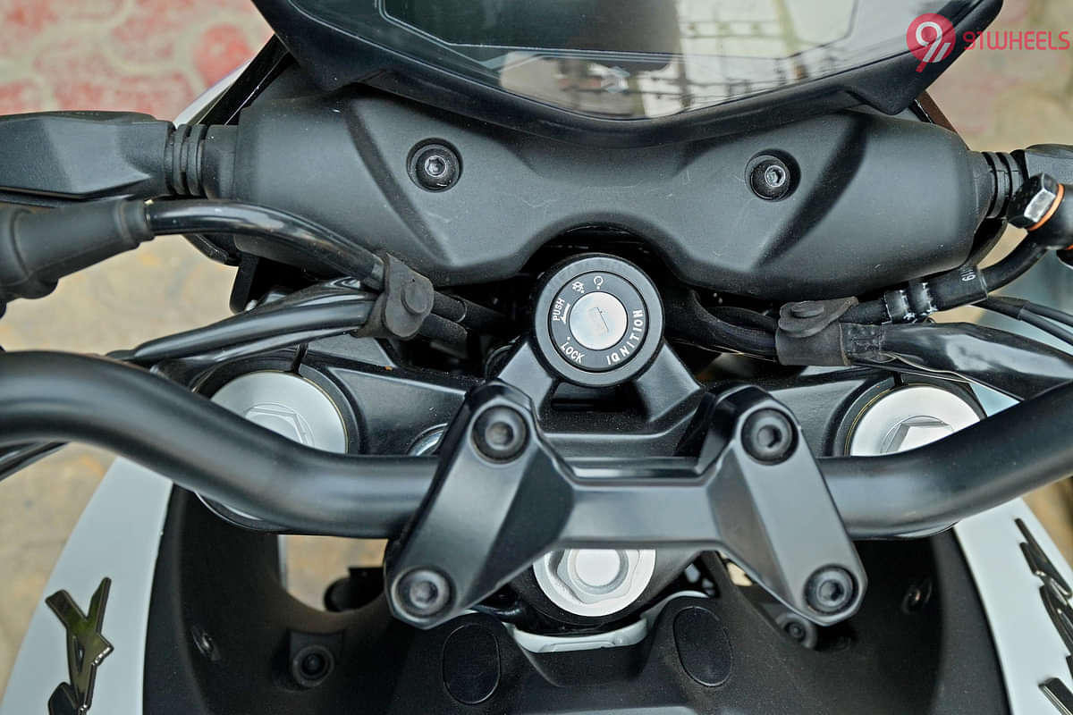 Bajaj Pulsar  N250 Ignition Switch