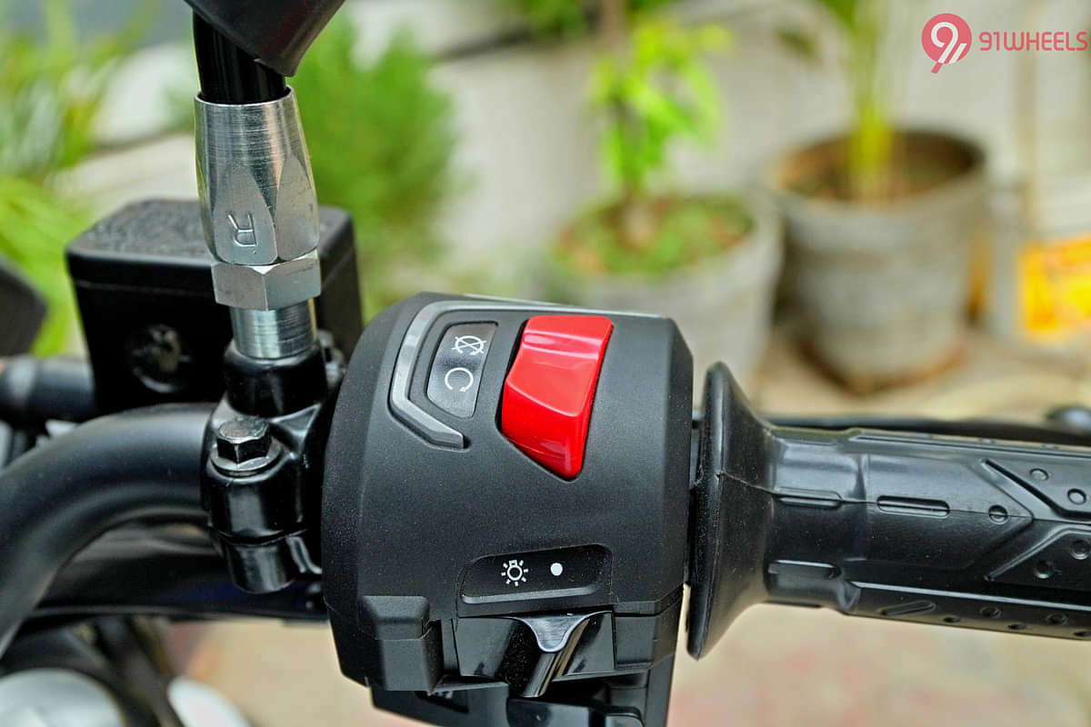 Bajaj Pulsar  N250 Left Side Multifunction Switchgear
