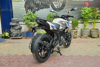 Bajaj Pulsar  N250 Right Rear Three Quarter