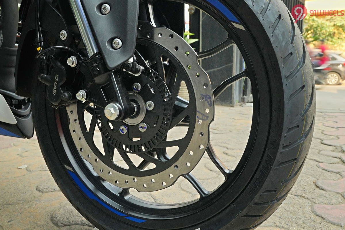 Bajaj Pulsar  N250 Front Disc Brake