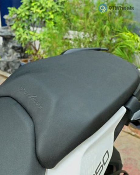 Pulsar N250 Pillion Seat