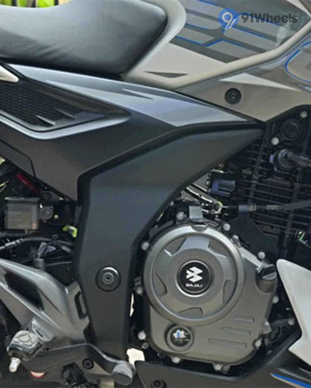 Bajaj Pulsar  N250 image