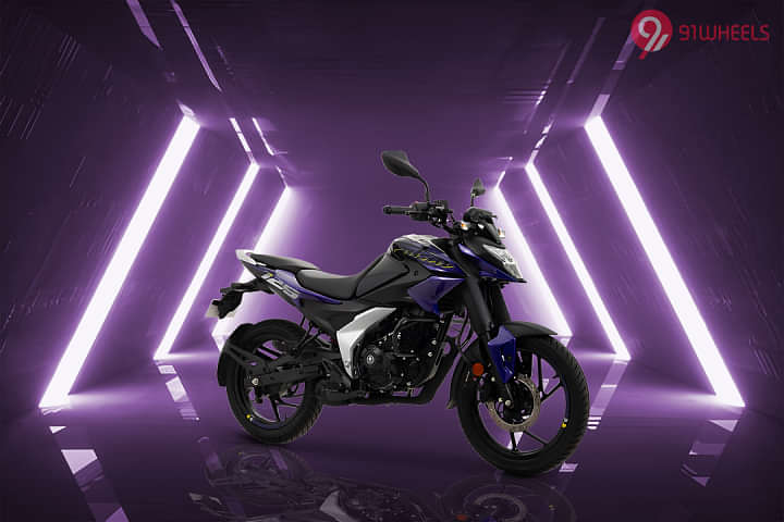 Bajaj Pulsar N125 Right Front Three Quarter