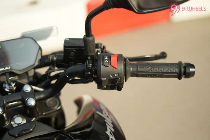 Bajaj Pulsar N125 Right Side Handelbar Throttle Grip