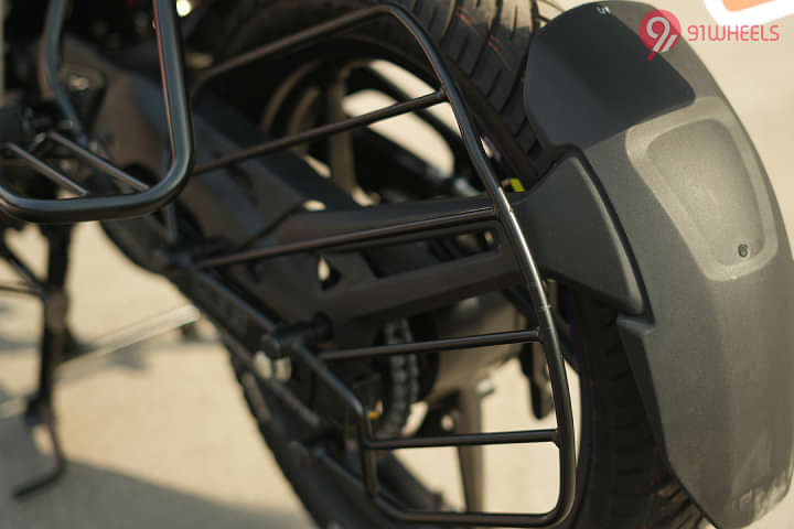 Bajaj Pulsar N125 Saree Guard