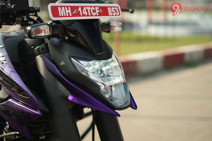 Bajaj Pulsar N125 Front Turn Indicators