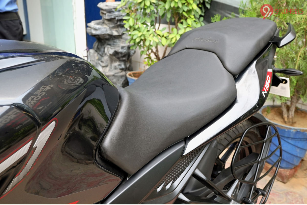 Bajaj Pulsar N160 Bike Seat