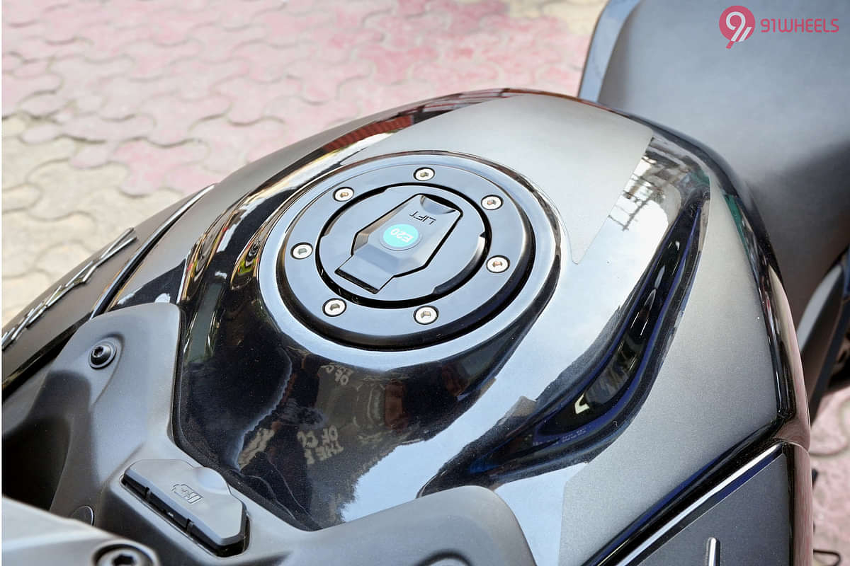 Bajaj Pulsar N160 Closed Fuel Lid