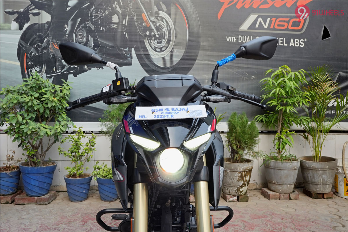 Bajaj Pulsar N160 Daytime Running Lamp