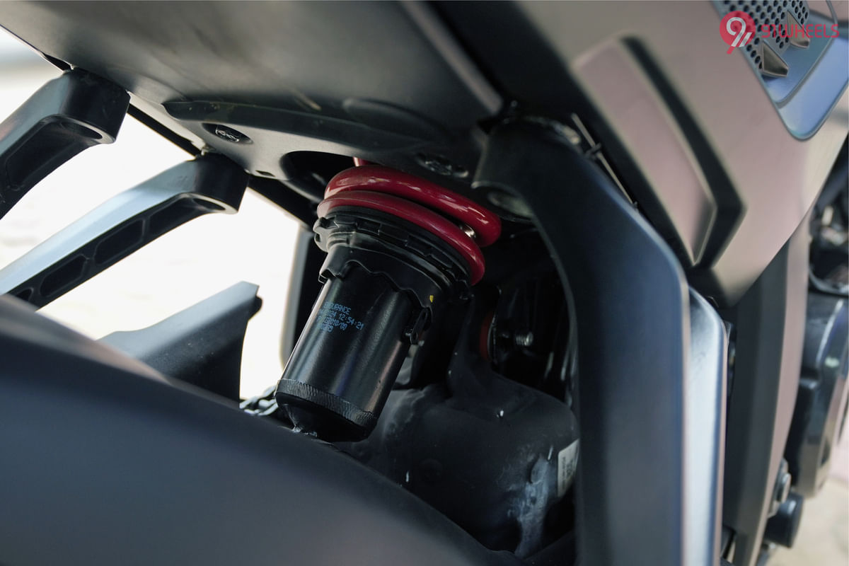 Bajaj Pulsar N160 Rear Shock Absorbers