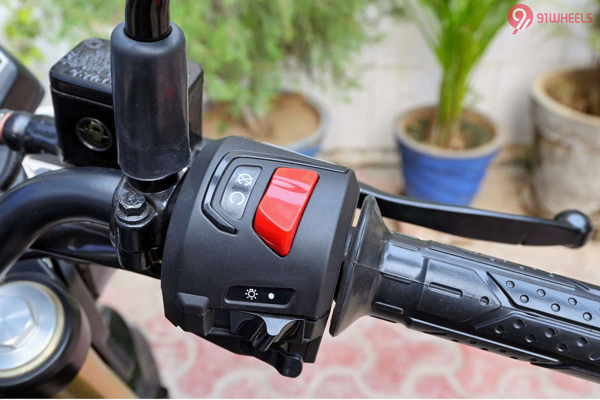 Bajaj Pulsar N160 Engine Start Switch