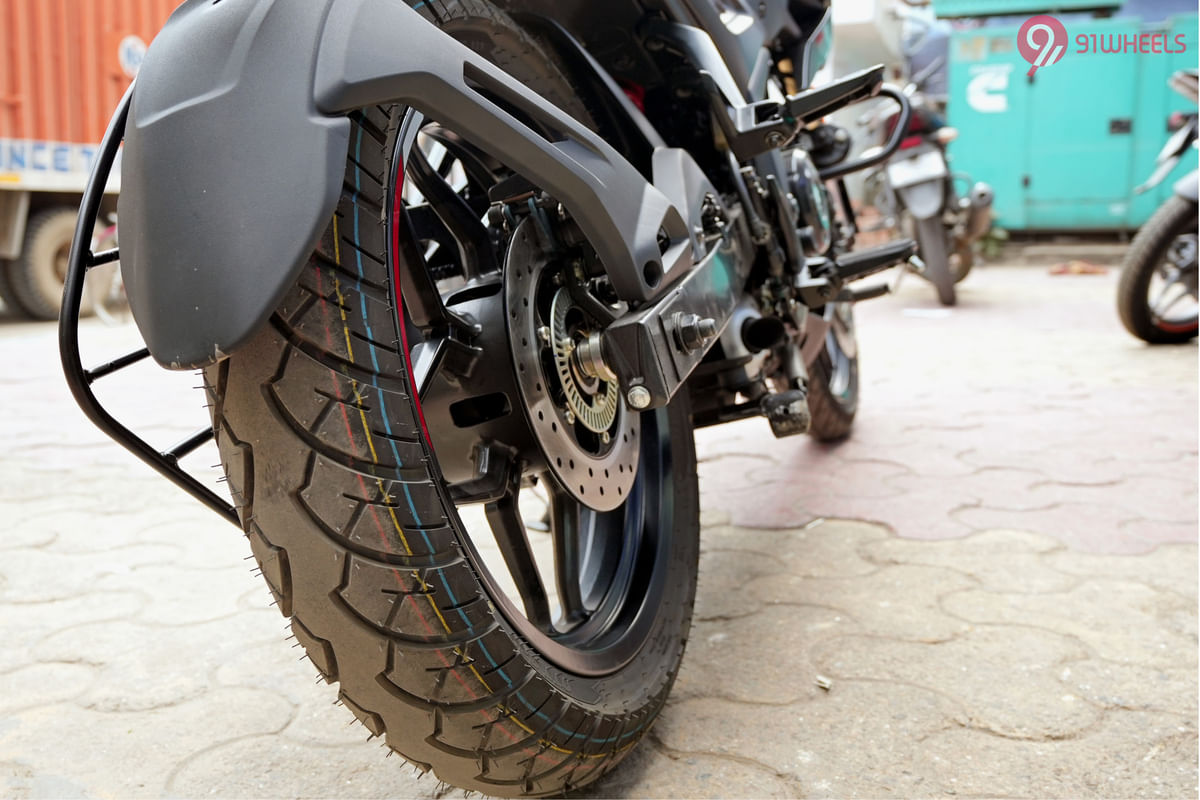 Bajaj Pulsar N160 Rear Tyre