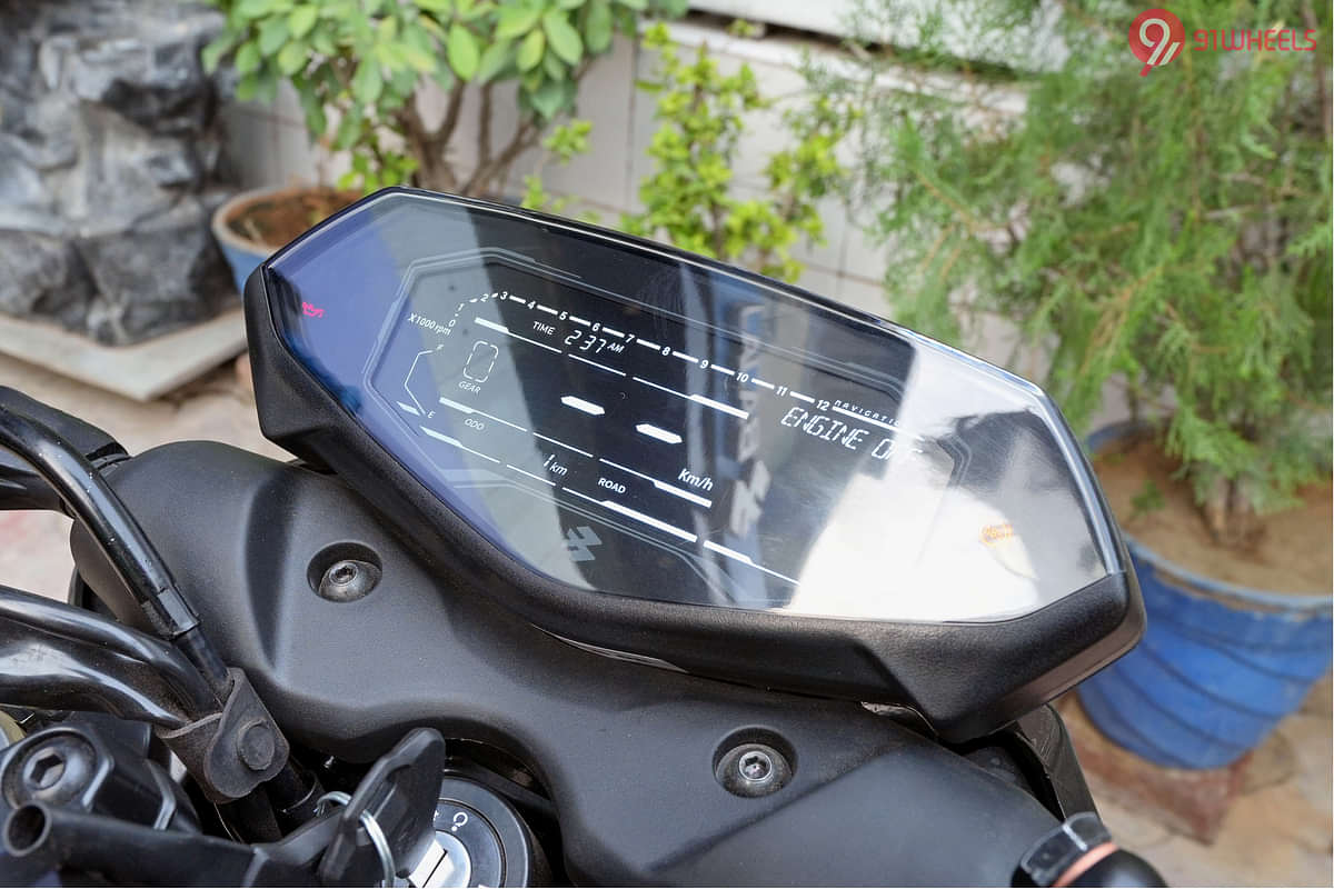 Bajaj Pulsar N160 TFT / Instrument Cluster