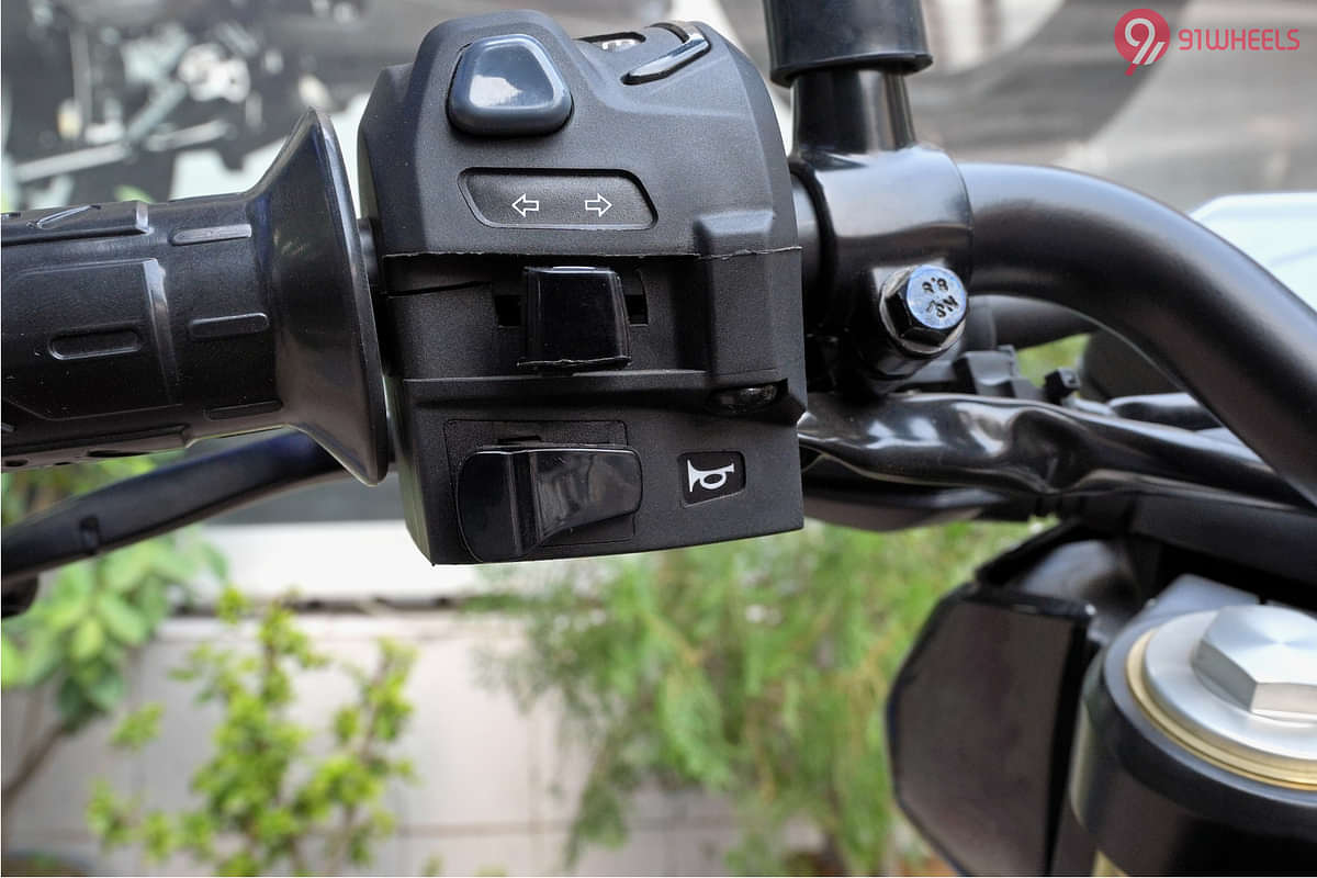 Bajaj Pulsar N160 Turn Indicators Switch