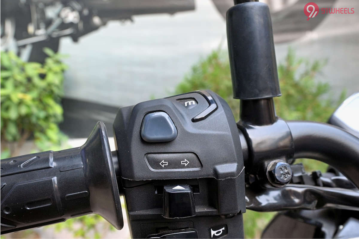 Bajaj Pulsar N160 Hazard Warning Lights Switch
