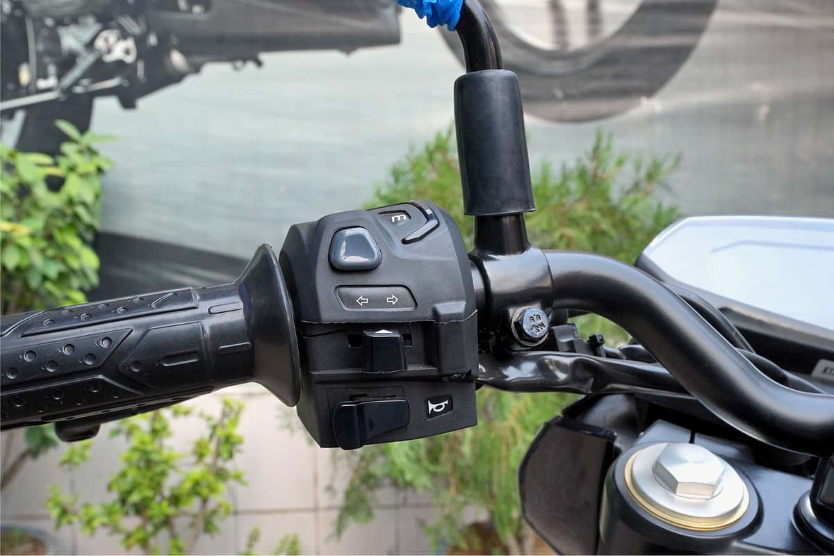 Bajaj Pulsar N160 Left Side Multifunction Switchgear