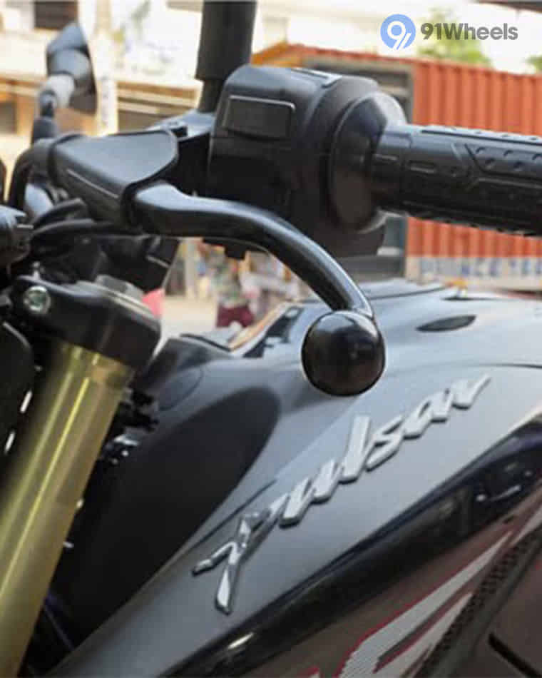 Handlebar & Console Area - 15