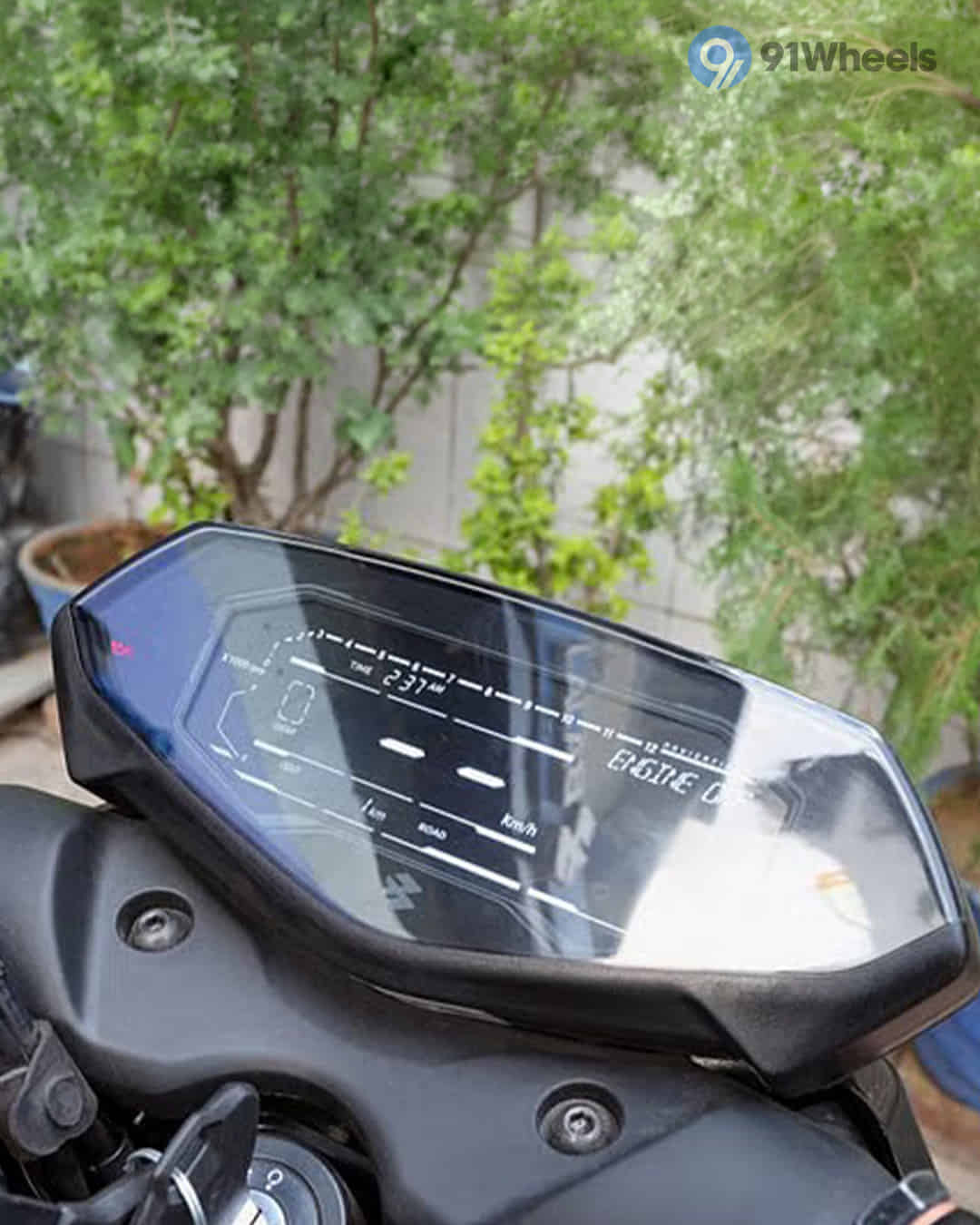 TFT / Instrument Cluster