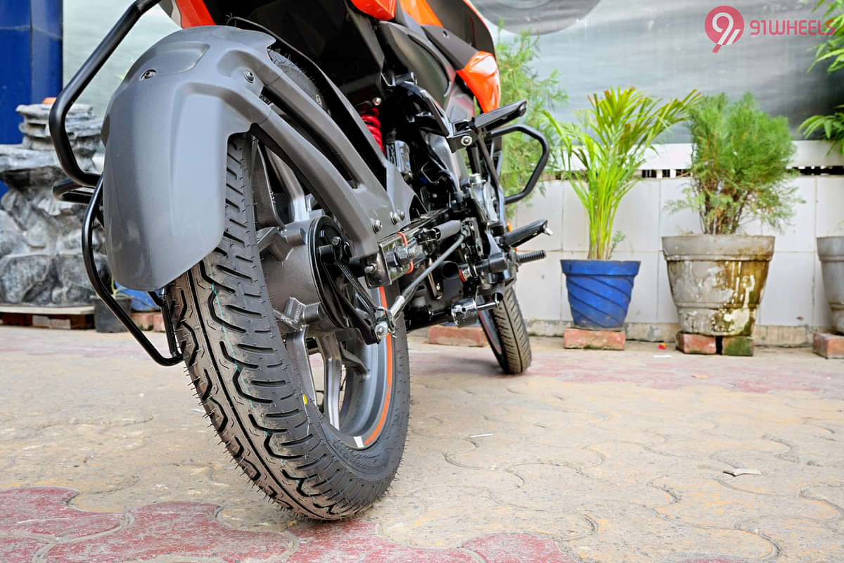 Bajaj Pulsar NS 125 Rear Mudguard