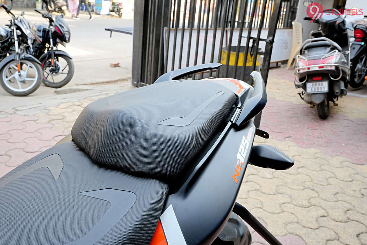 Bajaj Pulsar NS 125 Pillion Seat