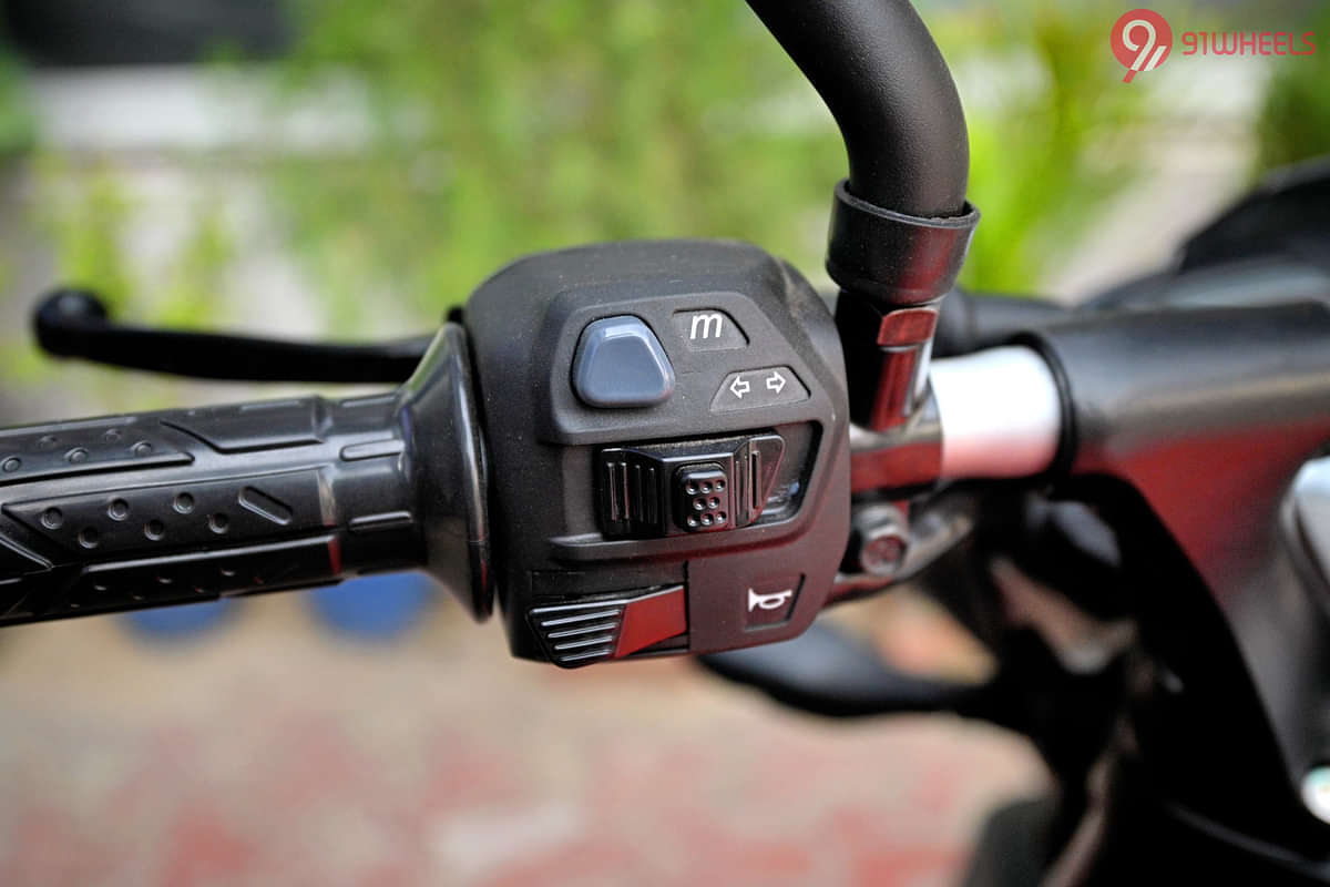 Bajaj Pulsar NS 125 Hazard Warning Lights Switch