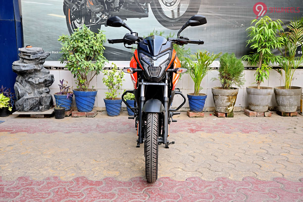 Bajaj Pulsar NS 125 Front View