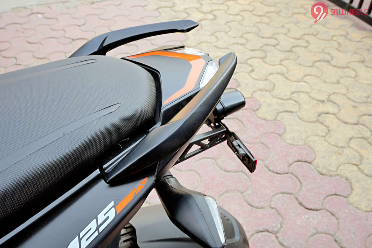 Bajaj Pulsar NS 125 Grab Rail