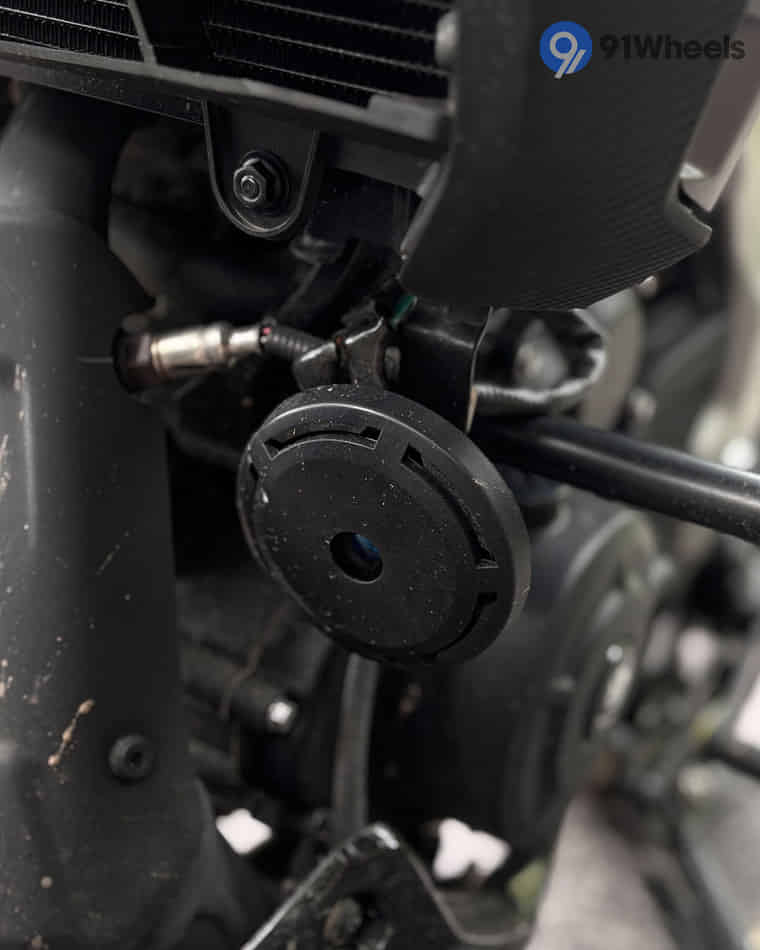 Stands & Utility - 3