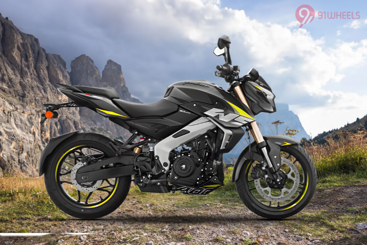 Bajaj Pulsar NS400Z Right Side View