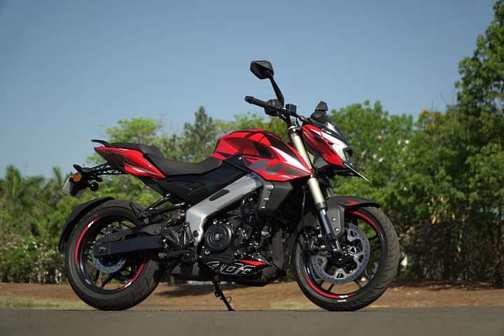 Bajaj Pulsar NS400Z Right Side View