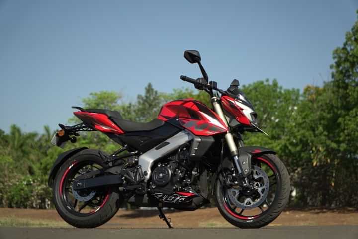 Bajaj Pulsar NS400Z Right Side View Bajaj Pulsar NS400Z Right Side View