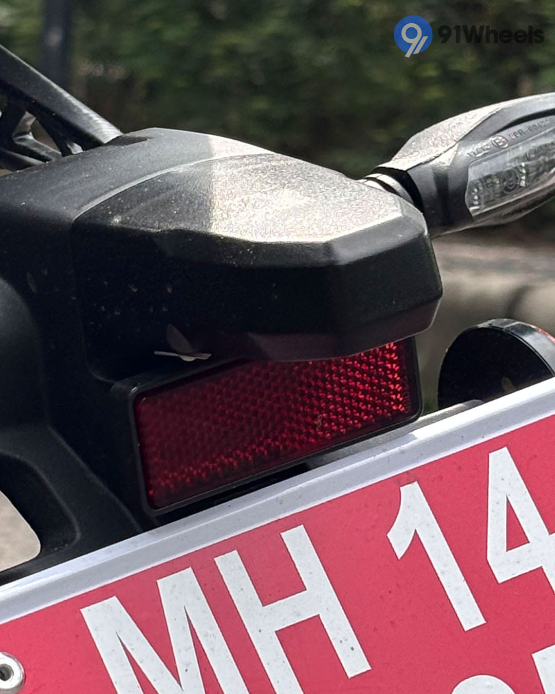 Lighting & Mirrors - 8