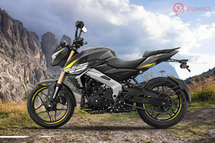 Bajaj Pulsar NS400Z Left Side View