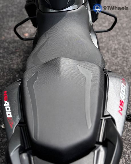 Pulsar NS400Z Bike Seat