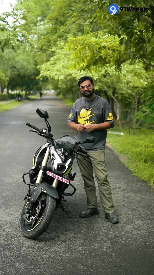 Bajaj Pulsar NS400Z Video