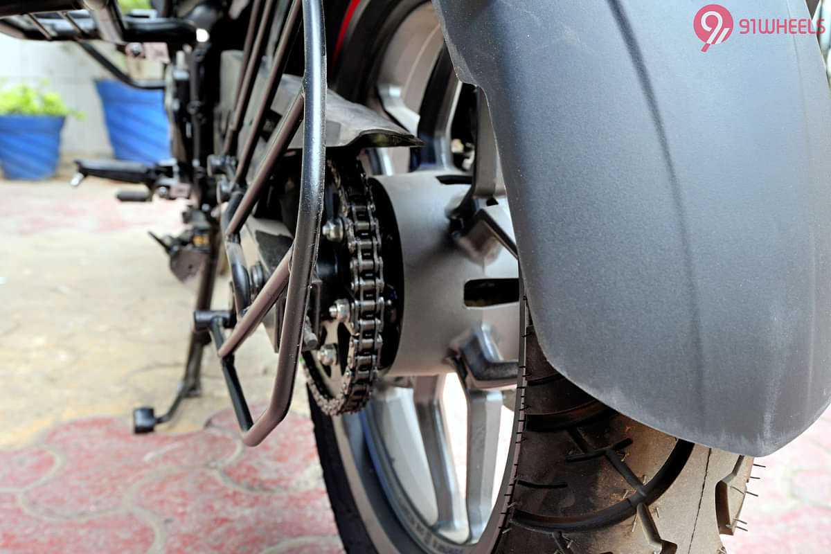 Bajaj Pulsar NS160 Drive Chain And Sprocket