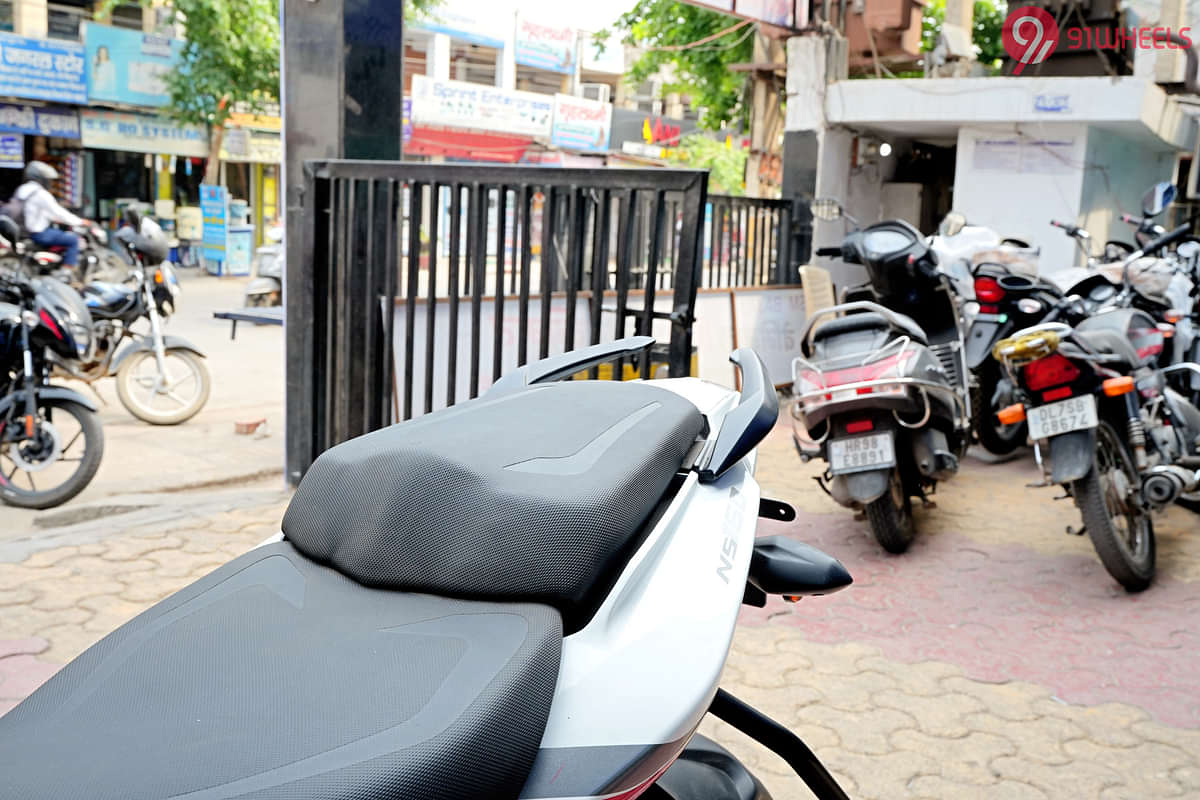 Bajaj Pulsar NS160 Pillion Seat