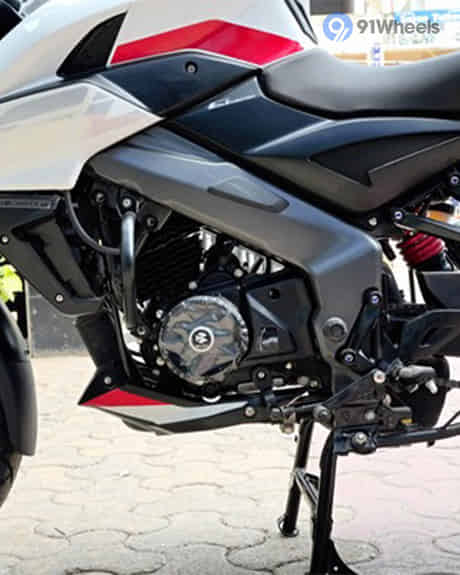 Pulsar NS160 Engine From Left