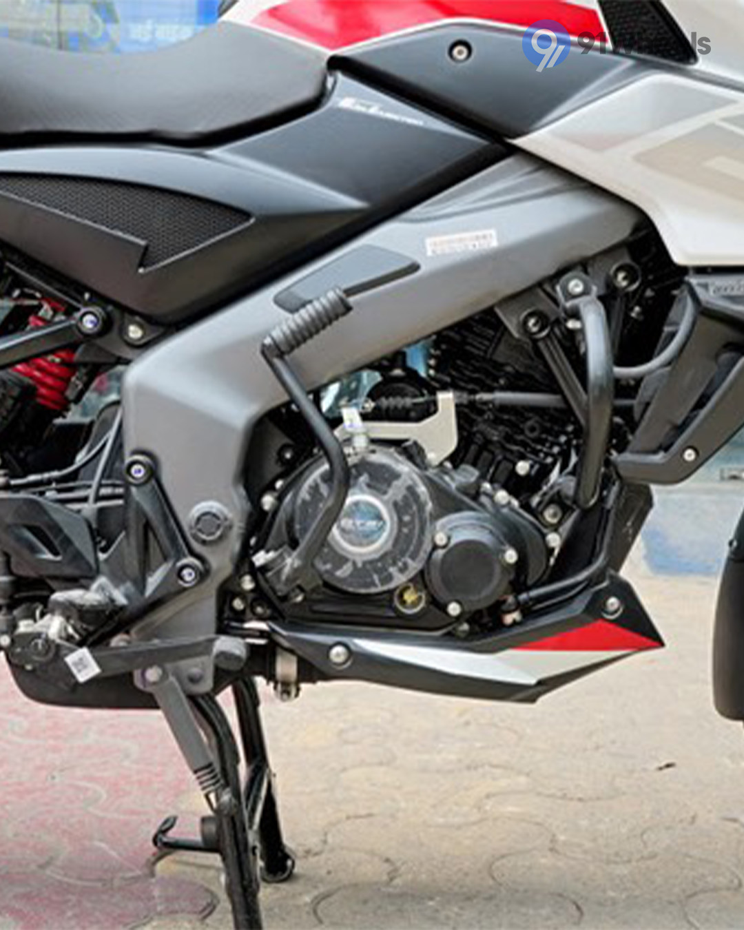 Bajaj Pulsar NS160 image