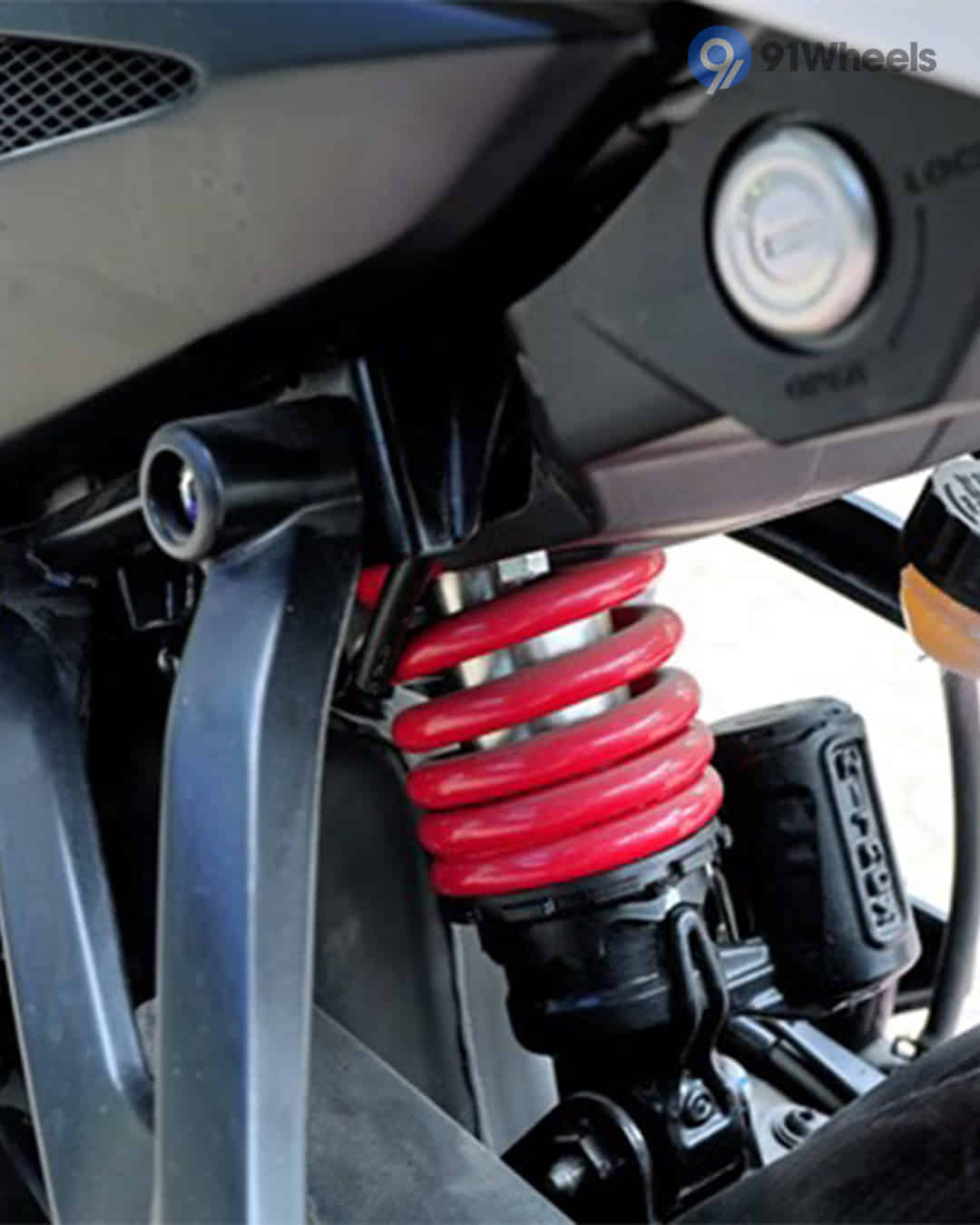 Seat Remove/Fix Lock