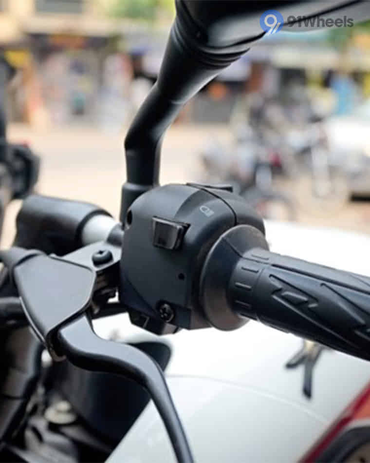 Handlebar & Console Area - 9