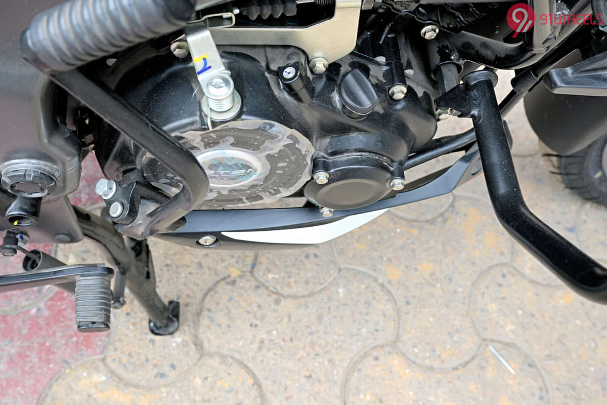 Bajaj Pulsar NS160 Oil Cap/Dipstick