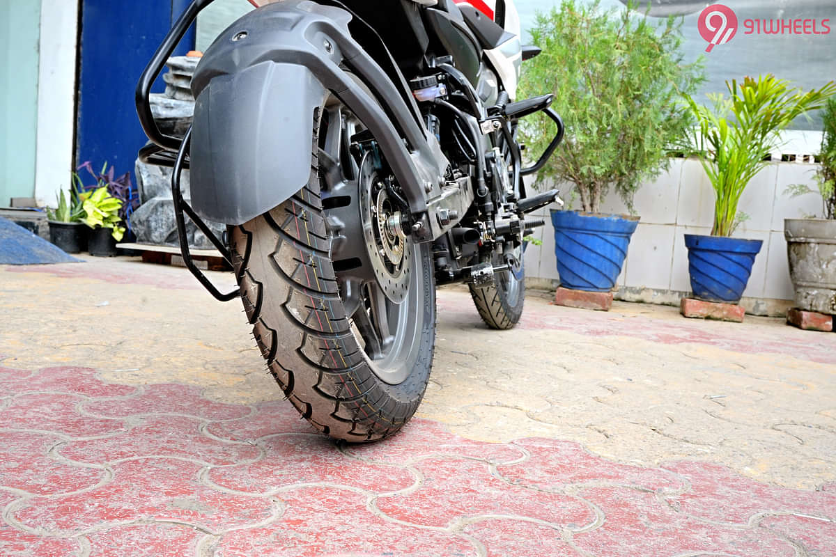 Bajaj Pulsar NS160 Rear Tyre