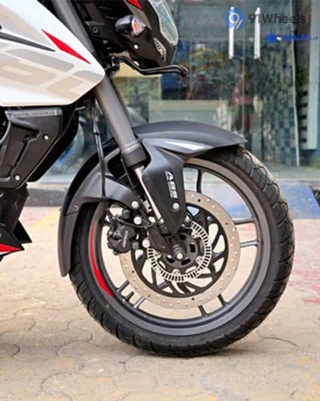 Pulsar NS160 Front WHeel