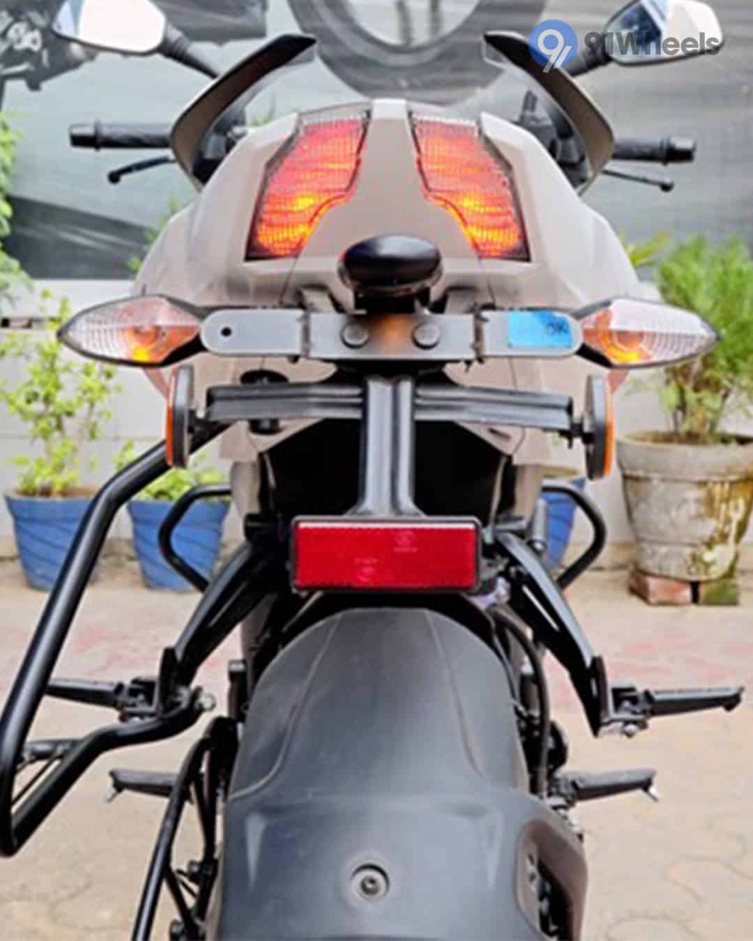 Rear Reflex Reflector