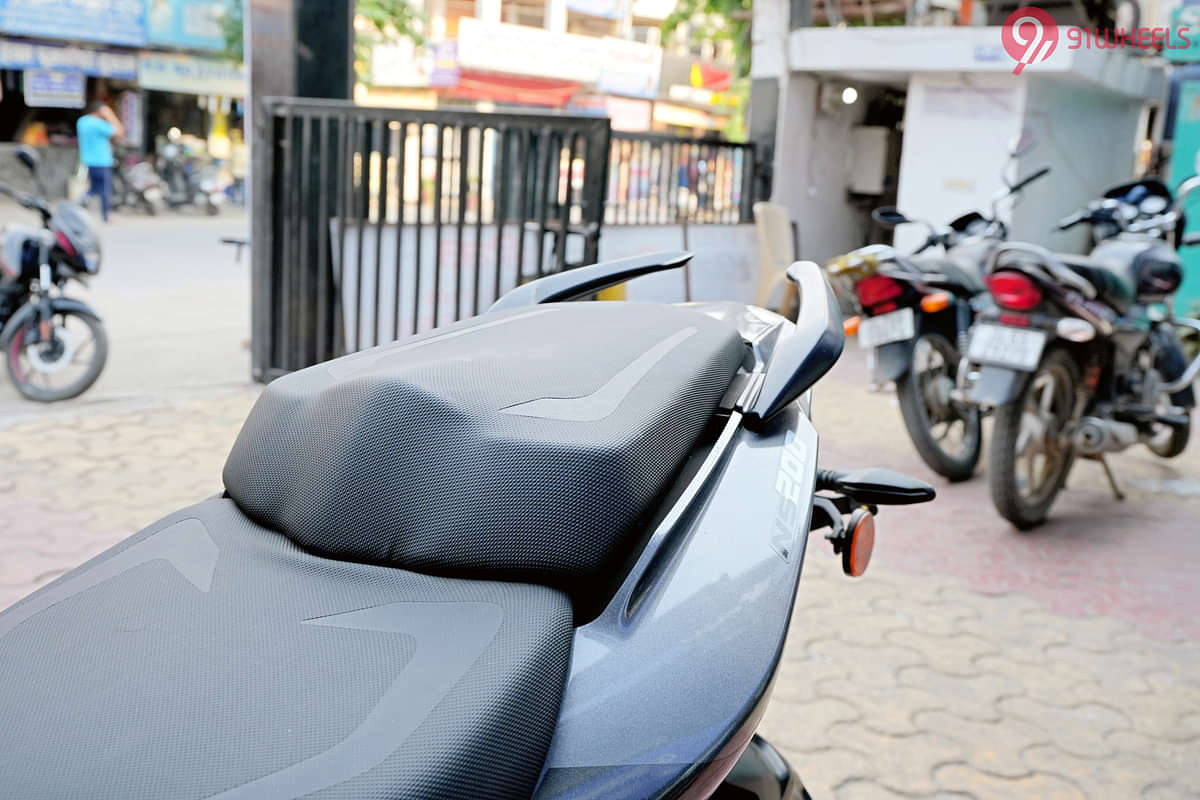 Bajaj Pulsar NS200 Pillion Seat