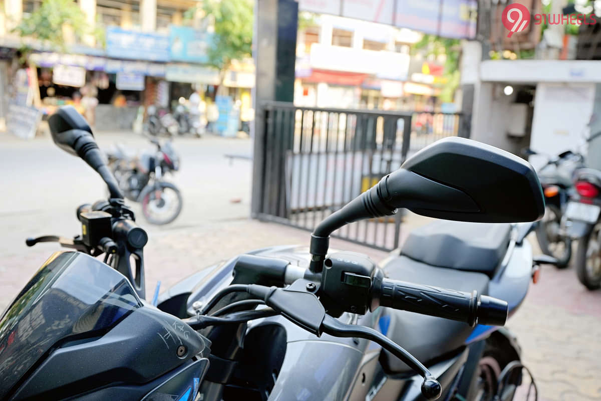 Bajaj Pulsar NS200 Rear View Mirror