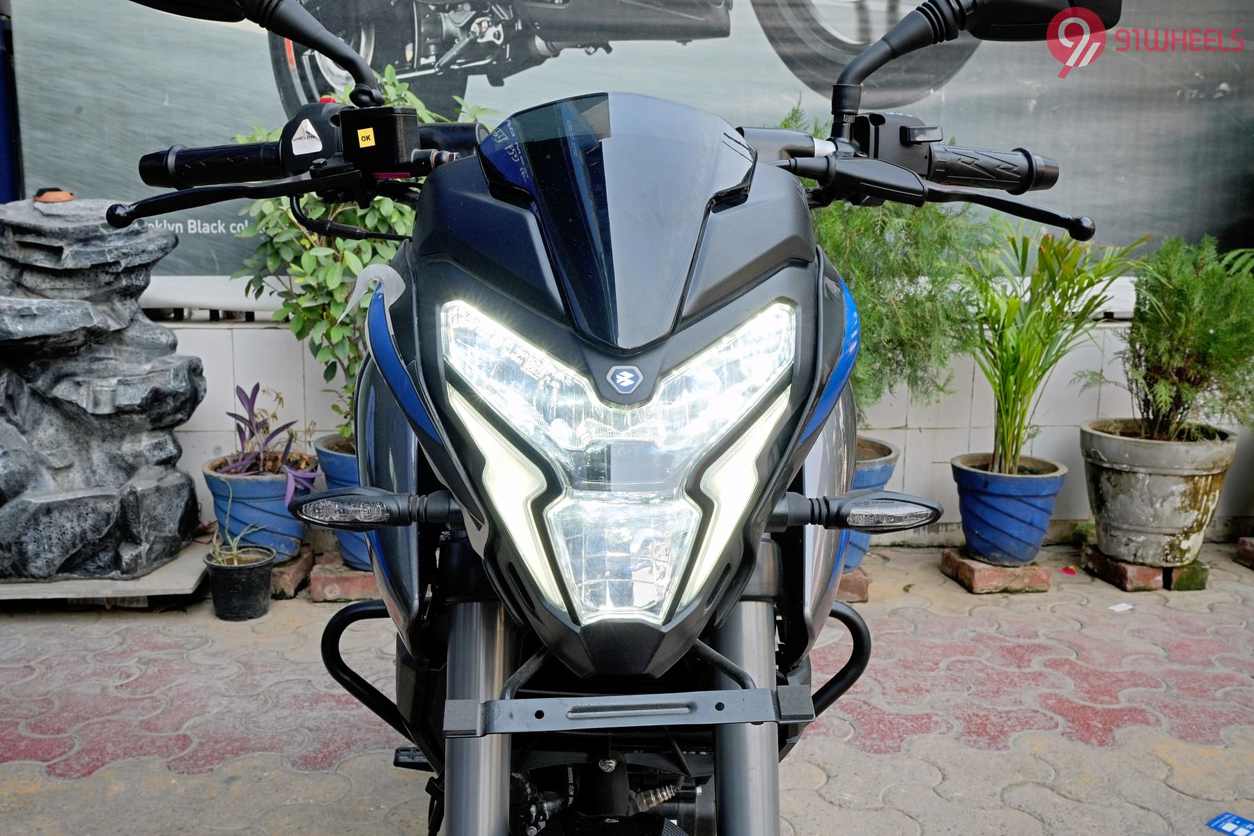 Ns 200 front new arrivals