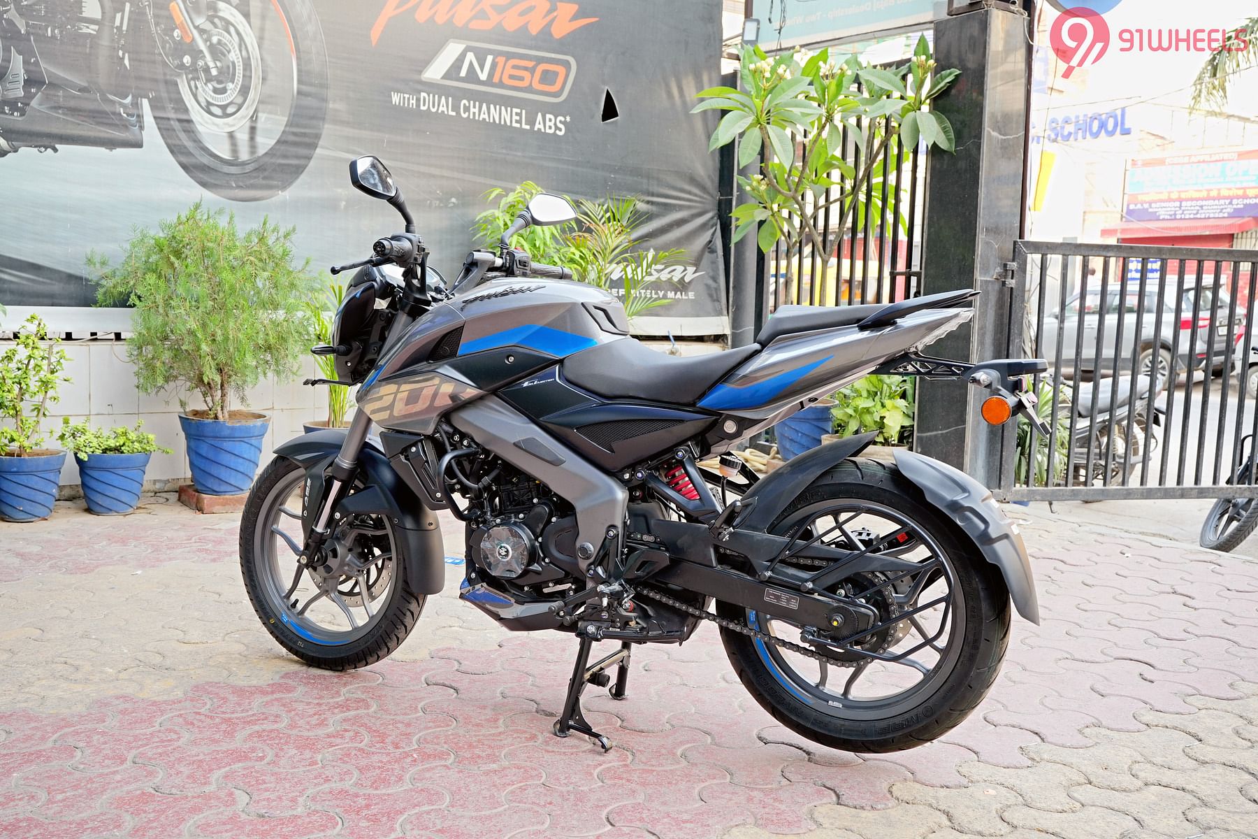 Bajaj Pulsar NS200 Price 2024 Bike Images Mileage Colours