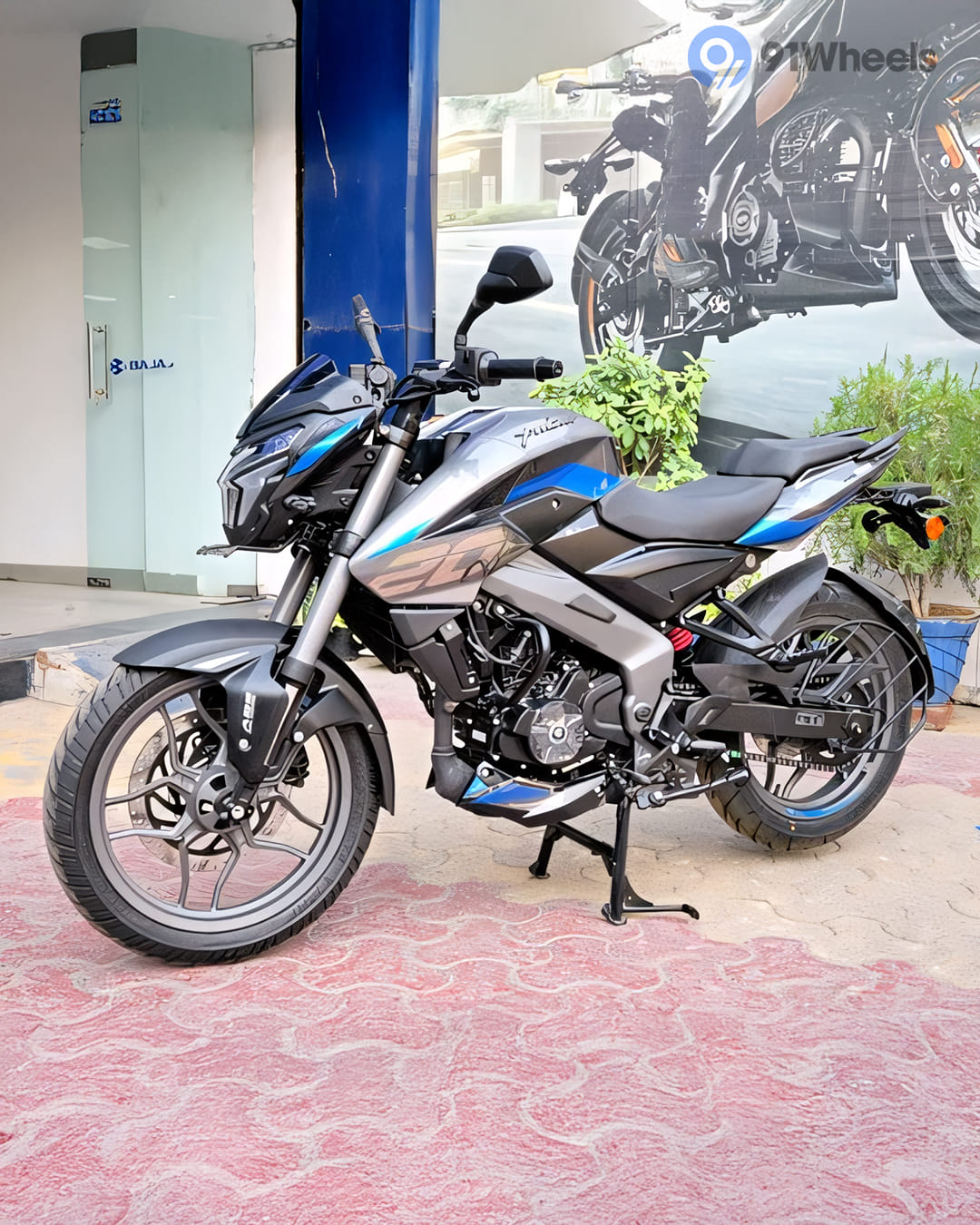 360° View Shots - 11 360° View Shots - 11